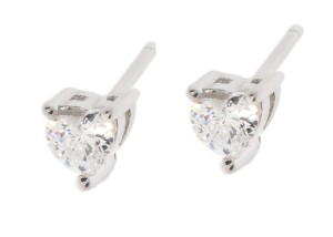 Srebrne kolczyki z cyrkonią Próby 925 gr. 0.75